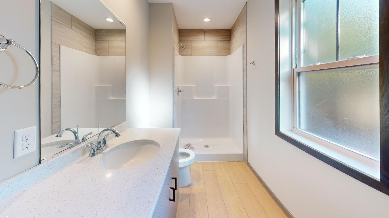 937-17th-Ave-SE-Bathroom.jpg