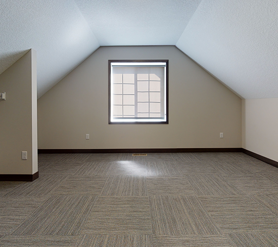 607-12th-Ave-SE-2-Unfurnished.png