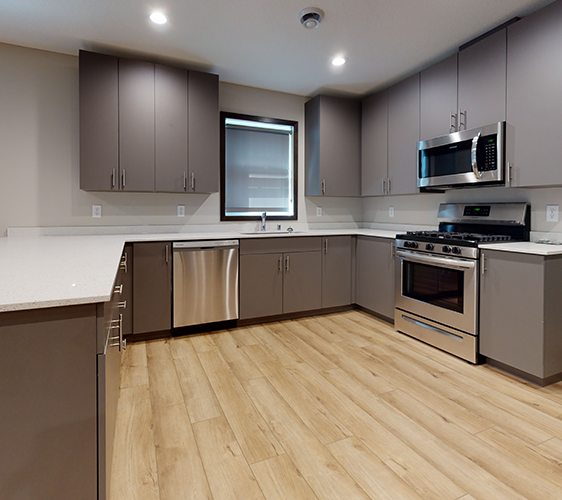 607-12th-Ave-SE-2-Kitchen.png