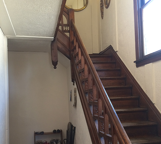 Front Entrance Stairway.png