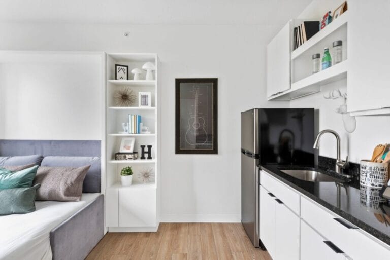 Studio 1 bath apartment at 1119 4th St SE, photo 4